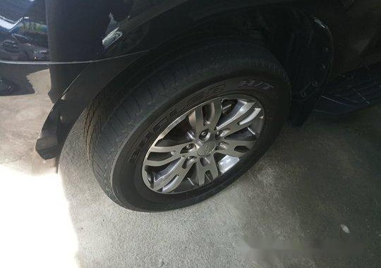 Black Ford Everest 2016 for sale Automatic