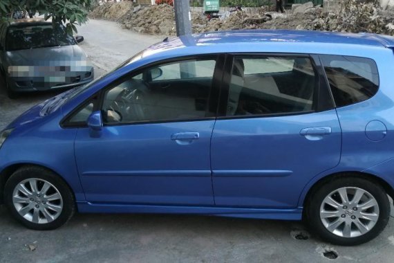 Selling Honda Jazz 2006 Automatic Gasoline in Quezon City