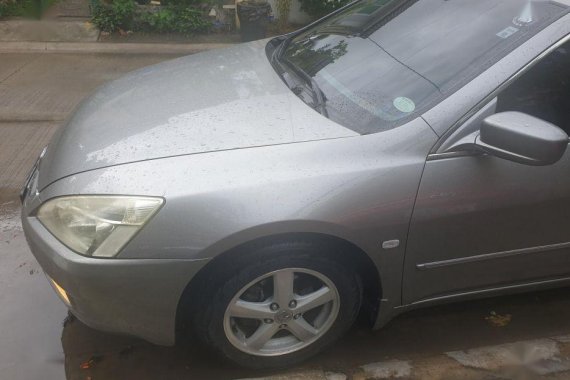 Selling 2nd Hand Honda Accord 2005 at 90000 km in Imus