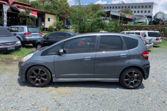 Selling 2nd Hand Honda Jazz 2012 Automatic Gasoline at 50000 km in Pasig