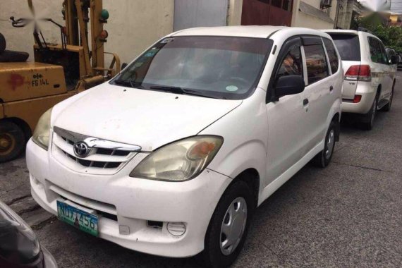 2nd Hand Toyota Avanza 2010 Manual Gasoline for sale in Quezon City