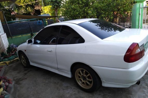 2nd Hand Mitsubishi Lancer 2000 at 20000 km for sale