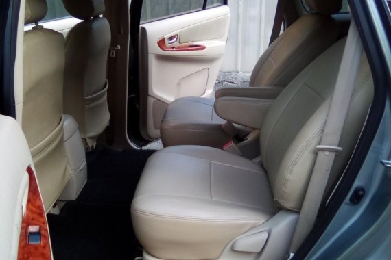 Toyota Innova 2007 Automatic at 111000 km for sale