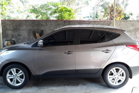 2nd Hand Hyundai Tucson 2012 at 70000 km for sale