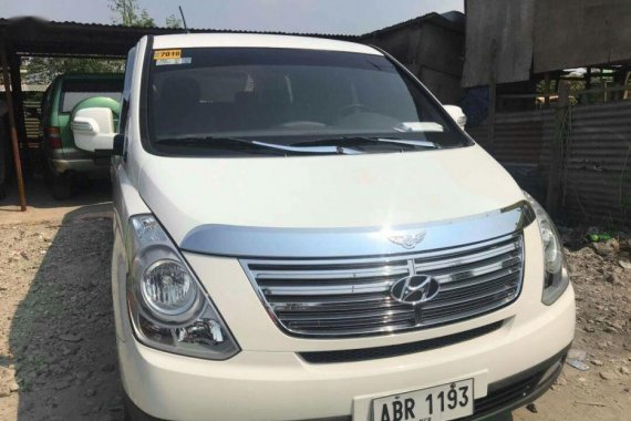 Selling Hyundai Starex 2015 Manual Diesel in Las Piñas