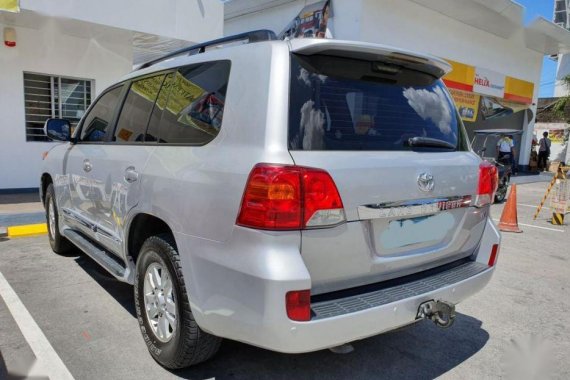 2014 Toyota Land Cruiser for sale in Parañaque