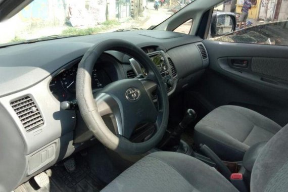 2nd Hand Toyota Innova 2015 Manual Diesel for sale in Marikina