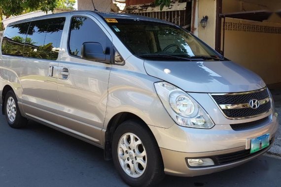 Selling Hyundai Starex 2013 Manual Diesel in Parañaque