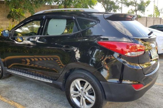 2nd Hand Hyundai Tucson 2010 Automatic Gasoline for sale in General Trias