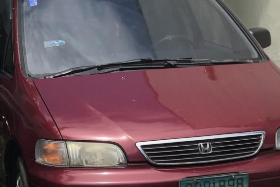 Selling Red Honda Odyssey 1995 at 12000 km