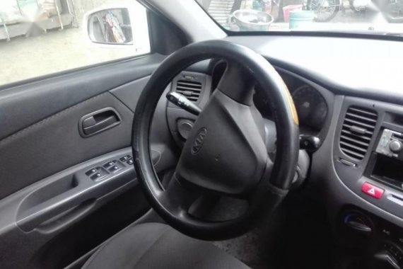 Selling Kia Rio 2009 at 130000 km in Quezon City