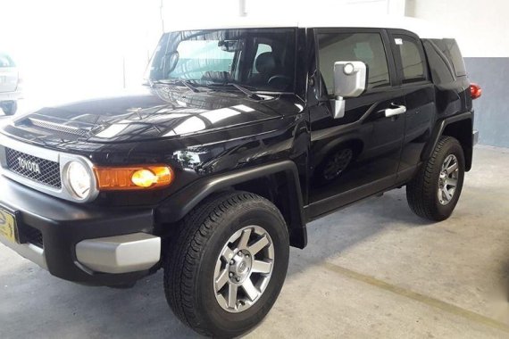 Selling 2nd Hand Toyota Fj Cruiser 2016 in San Fernando