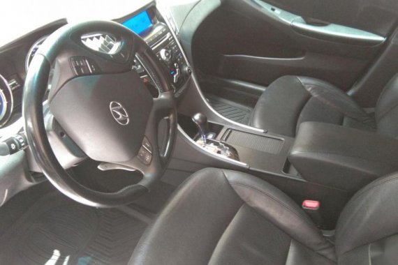2nd Hand Hyundai Sonata 2015 for sale in Marilao