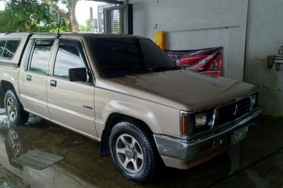 Selling 2nd Hand Mitsubishi L200 1997 in Tagaytay