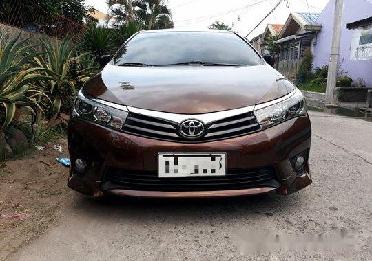 Brown Toyota Corolla Altis 2014 Automatic Gasoline for sale