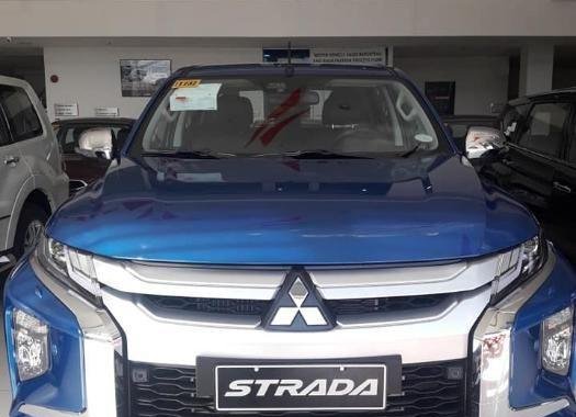 Sell Brand New 2019 Mitsubishi Strada in Marilao