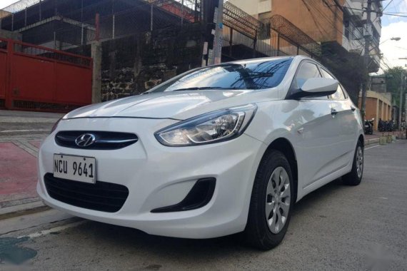 2nd Hand Hyundai Accent 2018 Manual Gasoline for sale in Quezon City