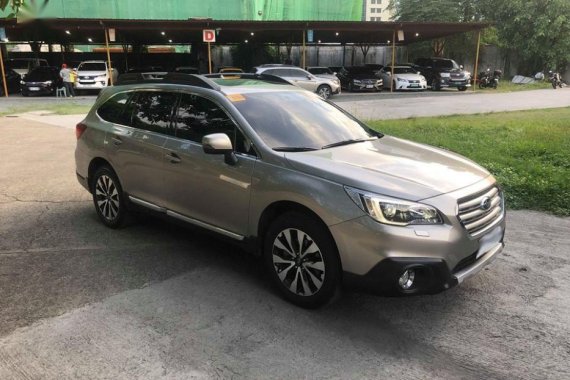 Selling 2nd Hand Subaru Outback 2016 at 18000 km in Mandaue