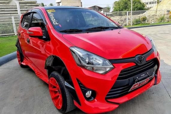 Sell Red 2017 Toyota Wigo at Manual Gasoline at 14000 km in Cebu City