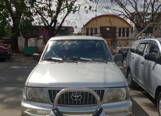 Selling 2nd Hand Toyota Revo 2004 at 49000 km in Mandaluyong