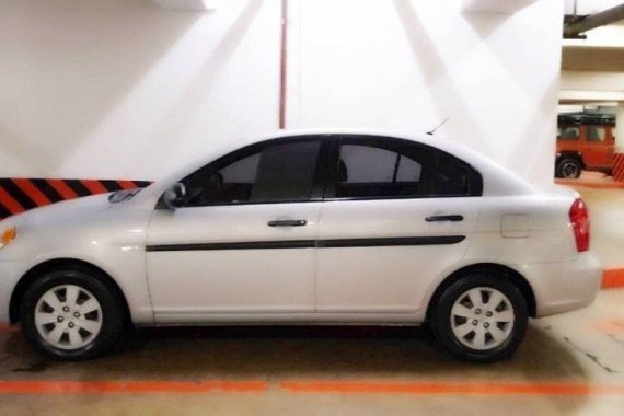 Selling 2nd Hand Hyundai Accent 2009 in Mandaluyong