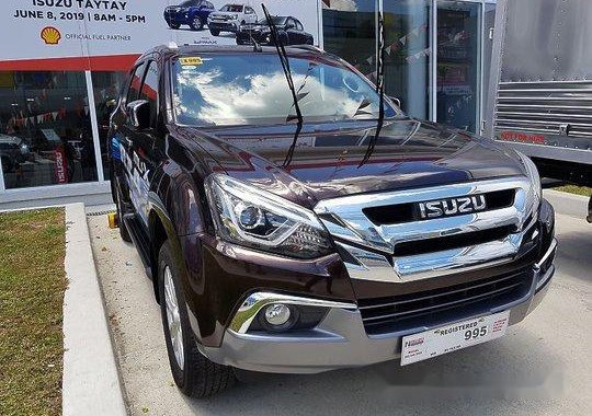 Selling Isuzu Mu-X 2018 Automatic Diesel 