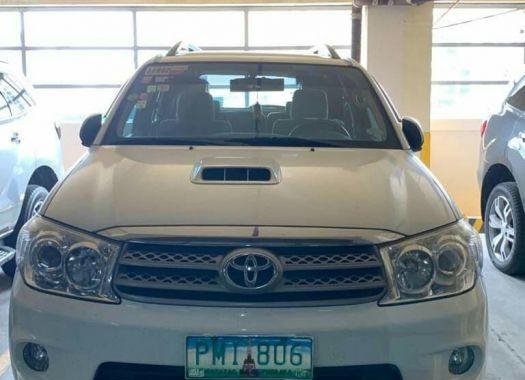 Sell 2nd Hand 2011 Toyota Fortuner at 80000 km in Silang