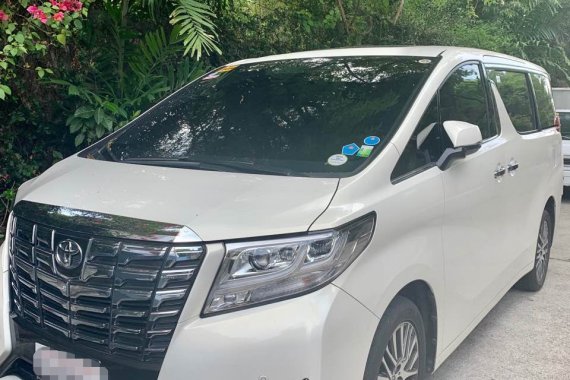 Selling 2nd Hand Toyota Alphard 2015 in Taguig
