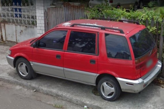 Selling 2nd Hand Mitsubishi Space Wagon 2000 at 130000 km in Cebu City