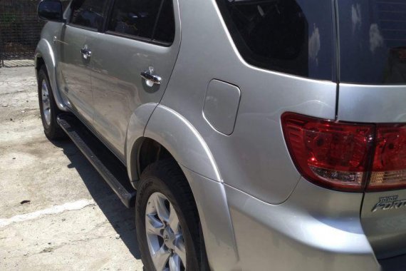 Toyota Fortuner 2007 Automatic Diesel for sale in Manila