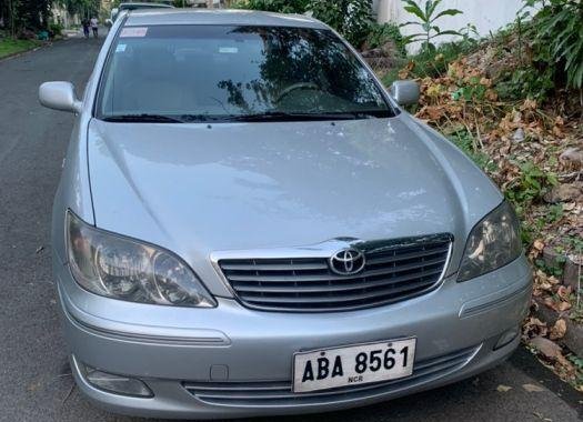 Selling 2nd Hand Toyota Camry 2002 in Quezon City