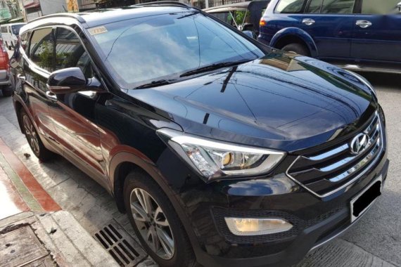 Selling Hyundai Santa Fe 2014 Automatic Diesel in Quezon City
