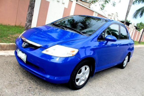 Selling 2nd Hand Honda City 2004 in Quezon City