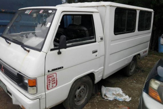 Selling Mitsubishi L300 1998 Manual Diesel in Kawit