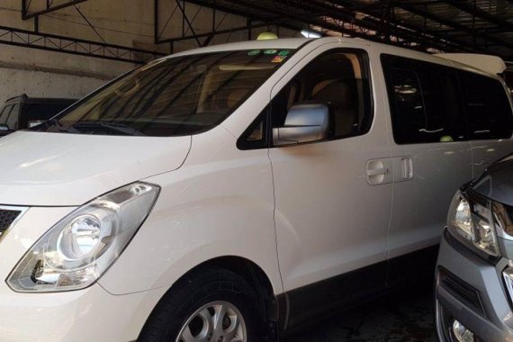 Hyundai Starex 2014 at 30000 km for sale in Quezon City