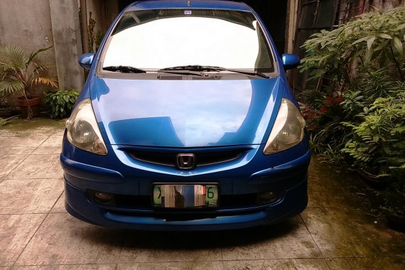 Sell Blue 2004 Honda Jazz Hatchback in Quezon City 