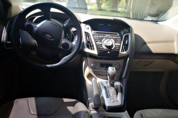 Ford Focus 2014 at 40000 km for sale in Meycauayan