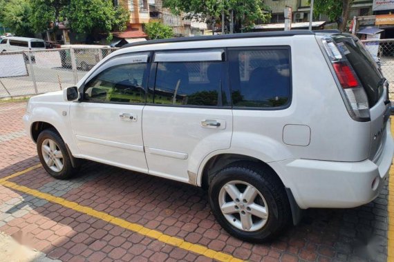 Selling Used Nissan X-Trail 2010 in Quezon City