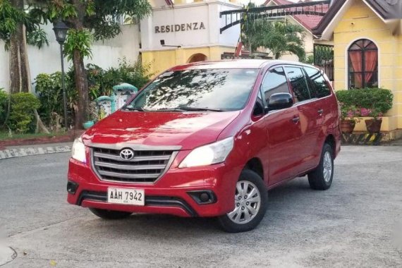 Selling Toyota Innova 2014 Manual Diesel in Caloocan