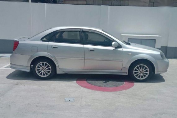 Selling 2nd Hand Chevrolet Optra 2004 in Trece Martires