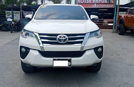 Sell White 2016 Toyota Fortuner Automatic Diesel at 39000 km in Meycauayan