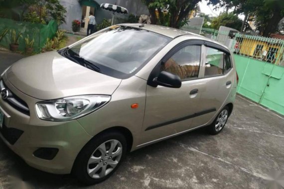 Selling Hyundai I10 2013 Automatic Gasoline in Quezon City