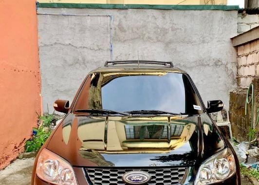 2nd Hand Ford Escape 2013 at 60000 km for sale