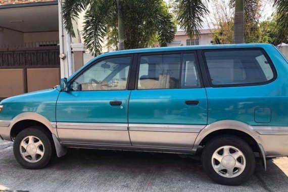 Selling 2nd Hand Toyota Revo 1999 in Parañaque