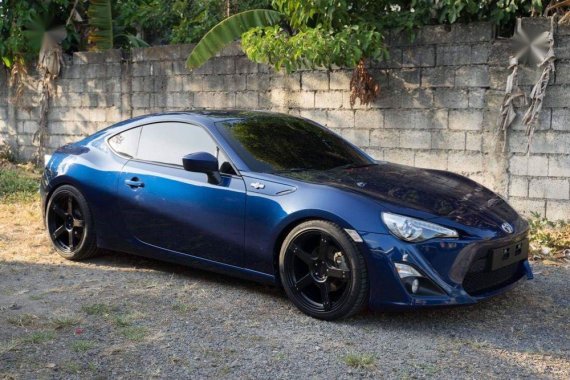 Used Toyota 86 2013 for sale in Lucena