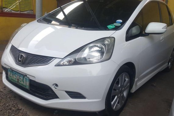 Selling 2009 Honda Jazz Automatic Gasoline 