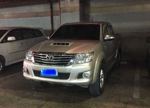 Selling Toyota Hilux 2013 Automatic Diesel in Davao City