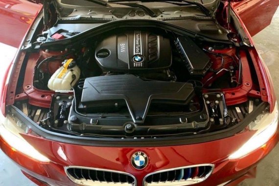 Sell 2nd Hand 2014 Bmw 320D Automatic Gasoline in Mandaluyong