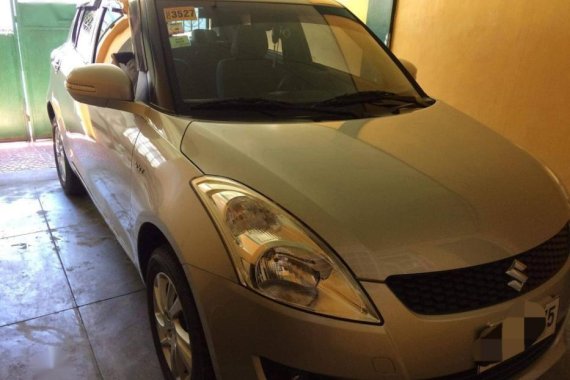 Selling Used Suzuki Swift 2015 in Parañaque