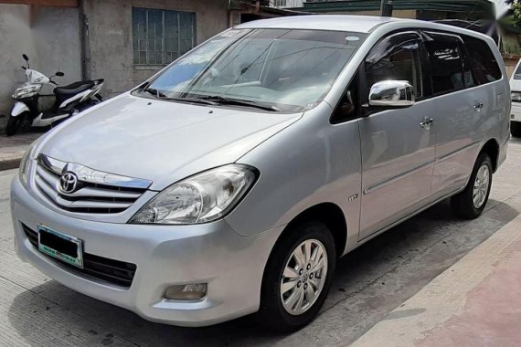 Selling Used Toyota Innova 2010 at 70000 km in Marikina